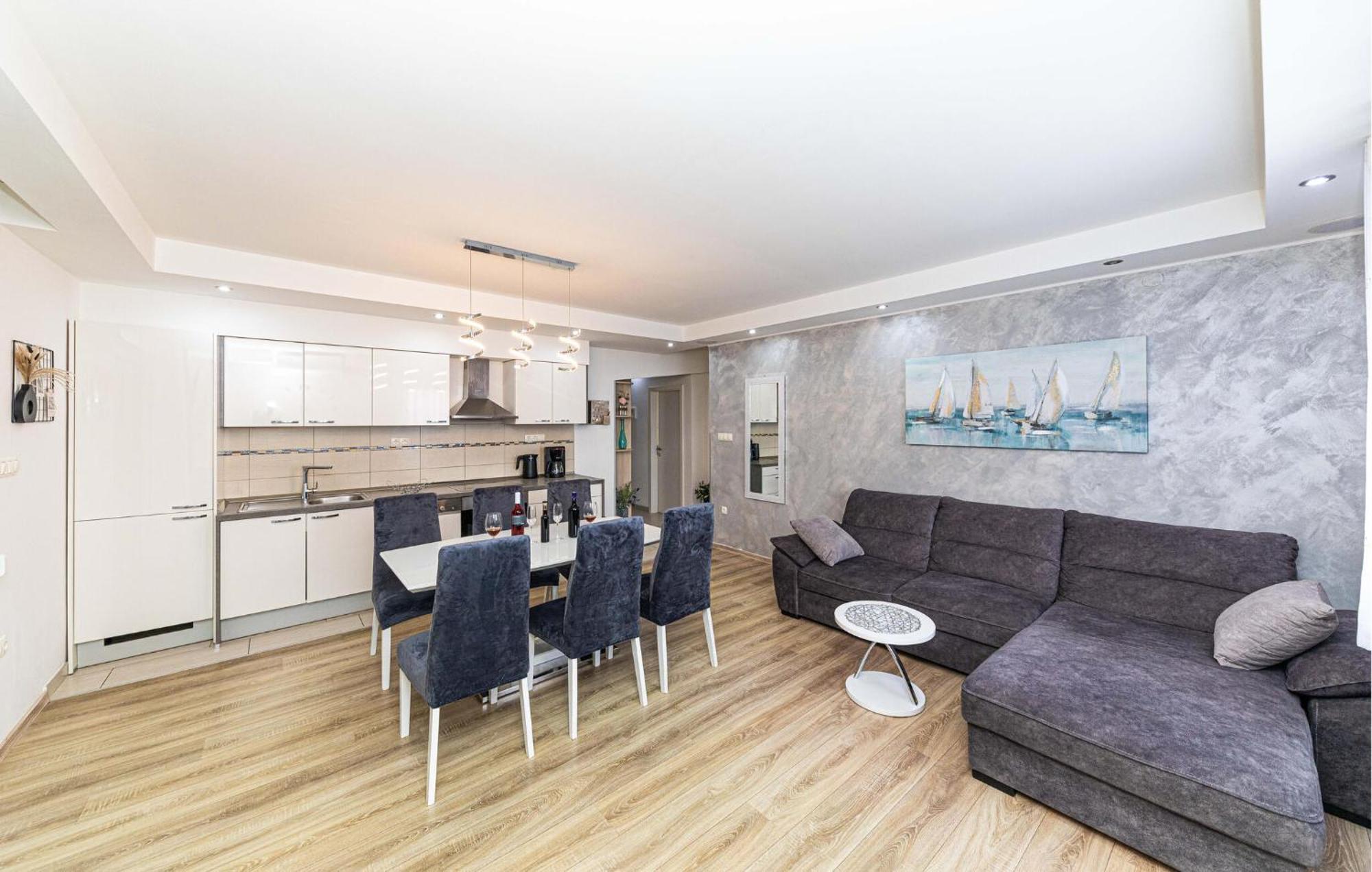 Apartment Near The Sea Kaštela Εξωτερικό φωτογραφία
